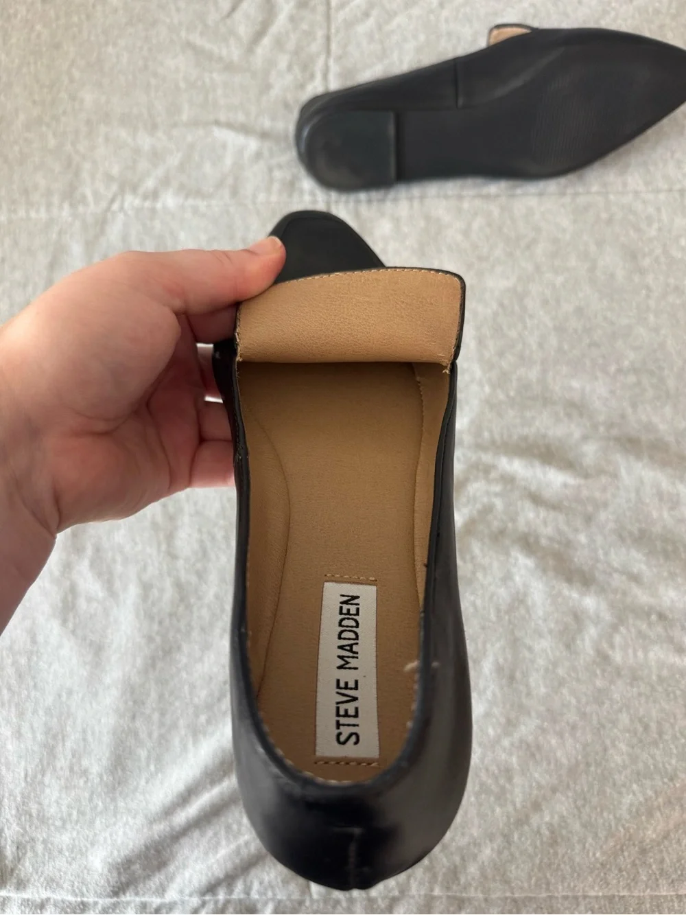 Steve Madden minimalist pointed
